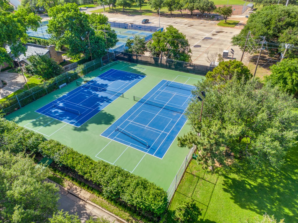 6993 Helsem Way Dallas TX 75230