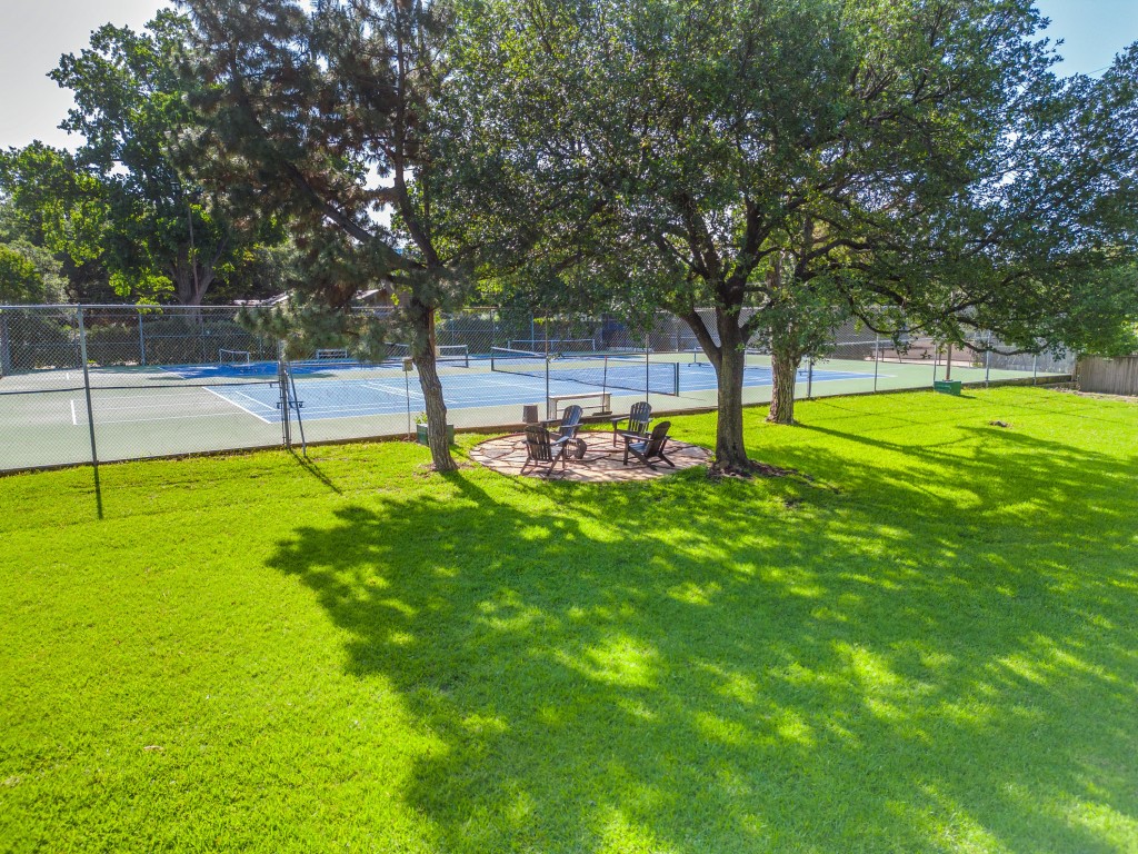 6993 Helsem Way Dallas TX 75230