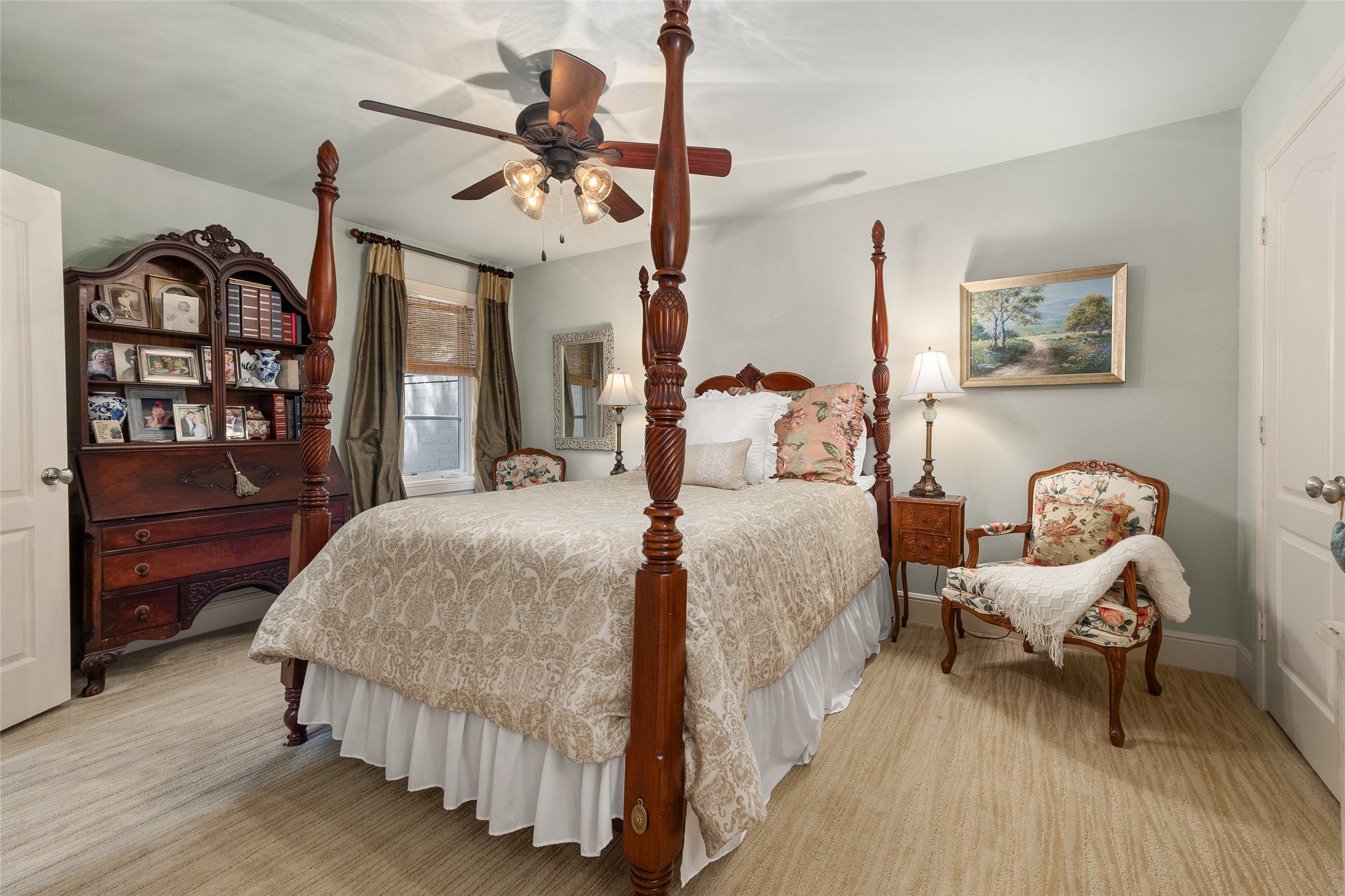 271 Casa Blanca Avenue Fort Worth TX 76107