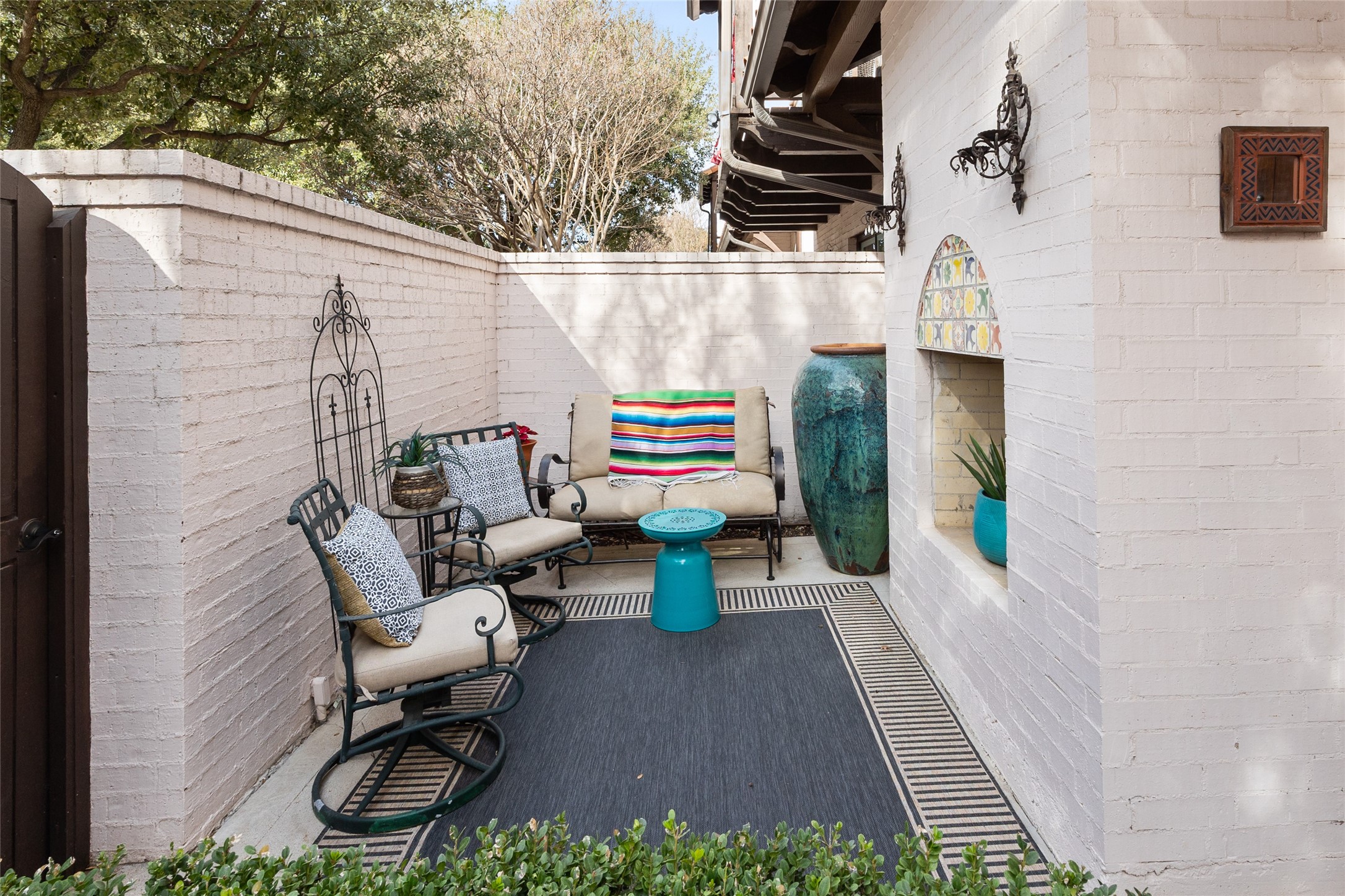 271 Casa Blanca Avenue Fort Worth TX 76107