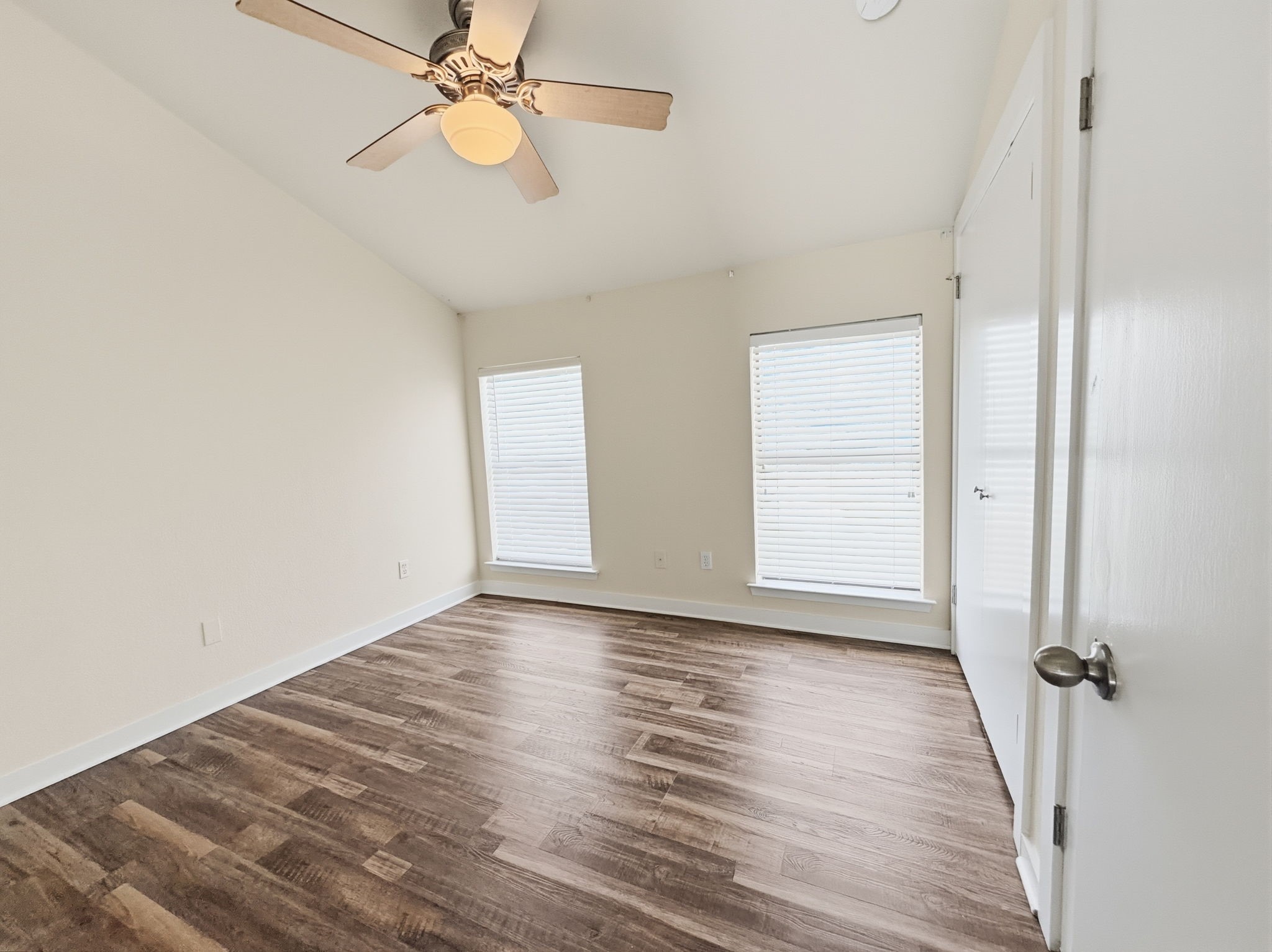 4402 Holland Avenue Dallas TX 75219