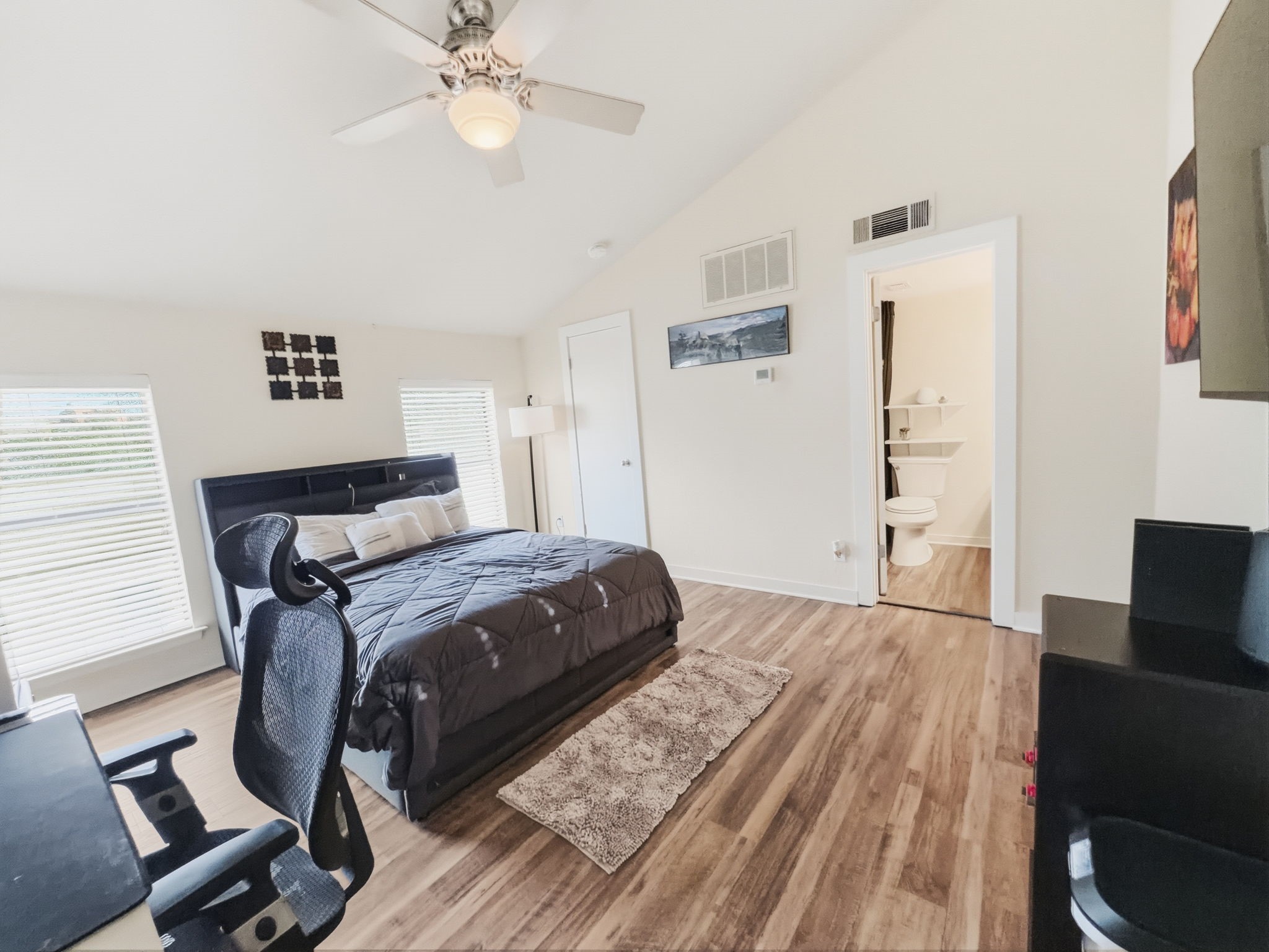 4402 Holland Avenue Dallas TX 75219