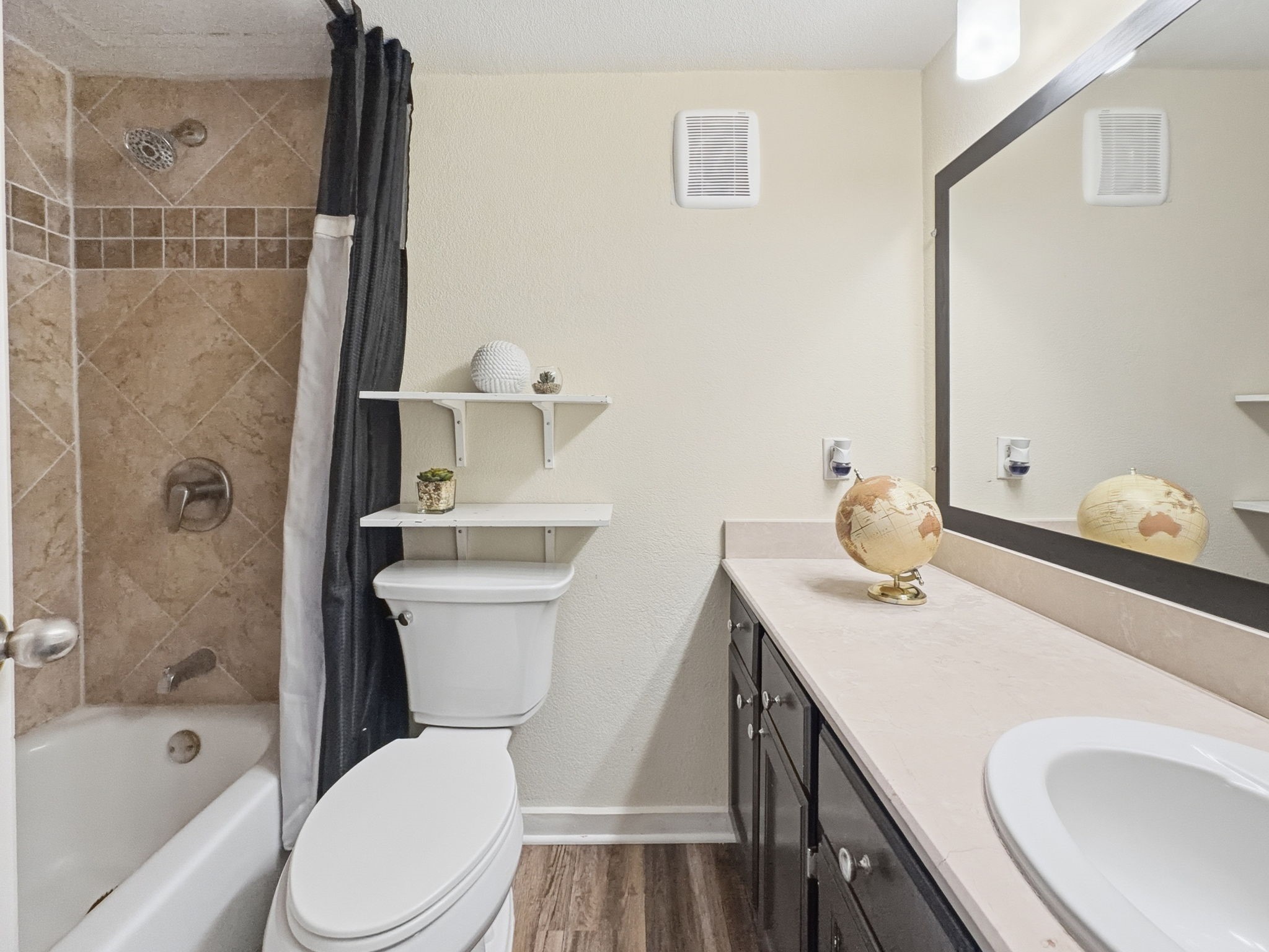 4402 Holland Avenue Dallas TX 75219