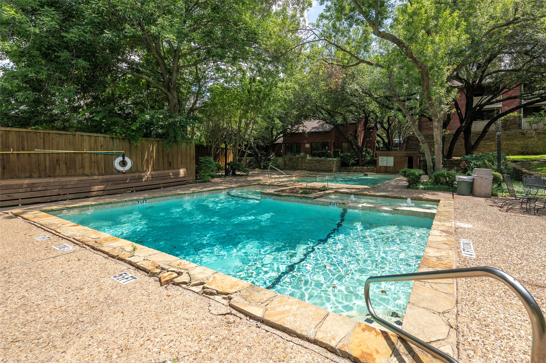 8601 Park Lane Dallas TX 75231