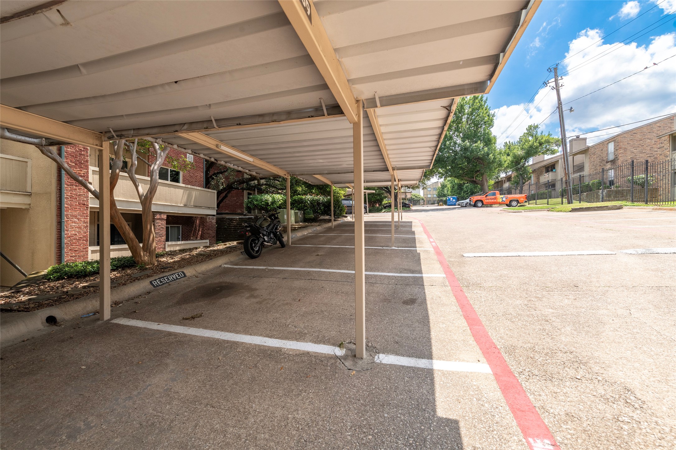 8601 Park Lane Dallas TX 75231