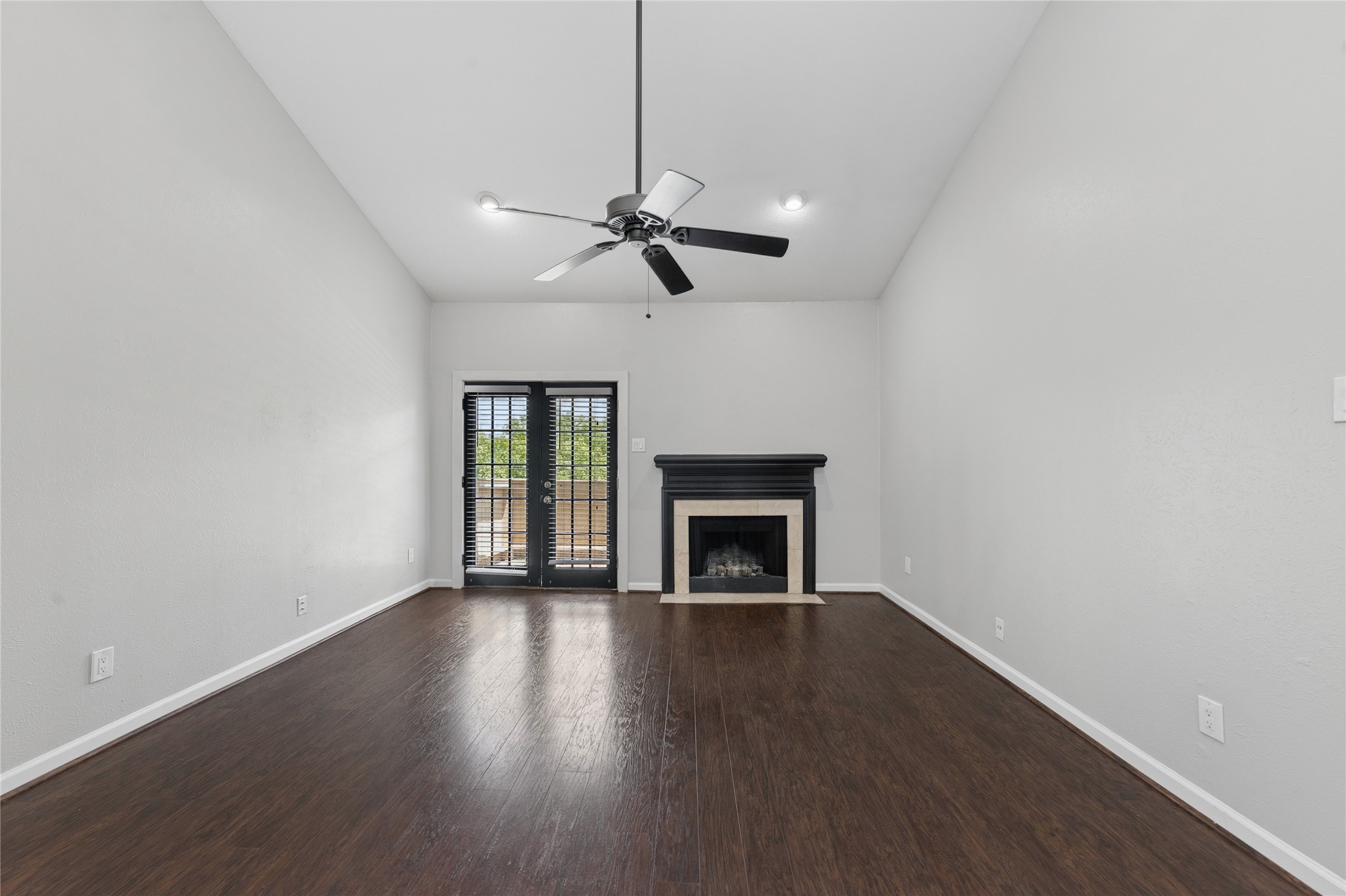 8601 Park Lane Dallas TX 75231