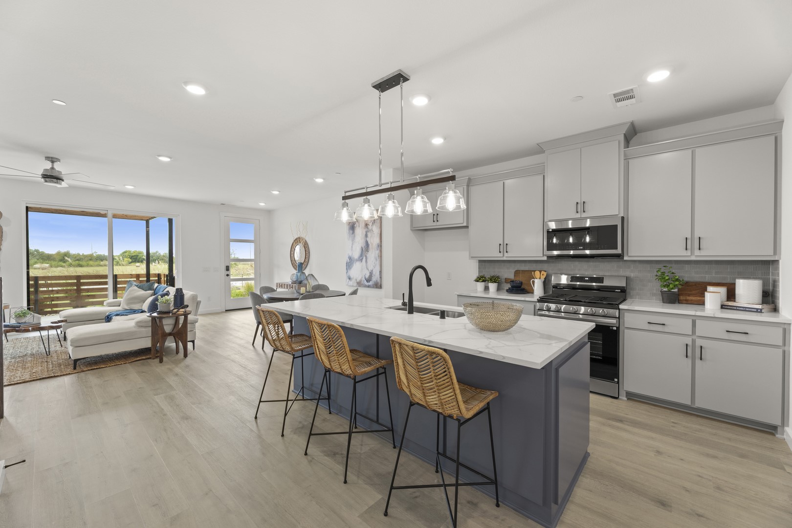 2005 Aldrich Mews Celina TX 75009