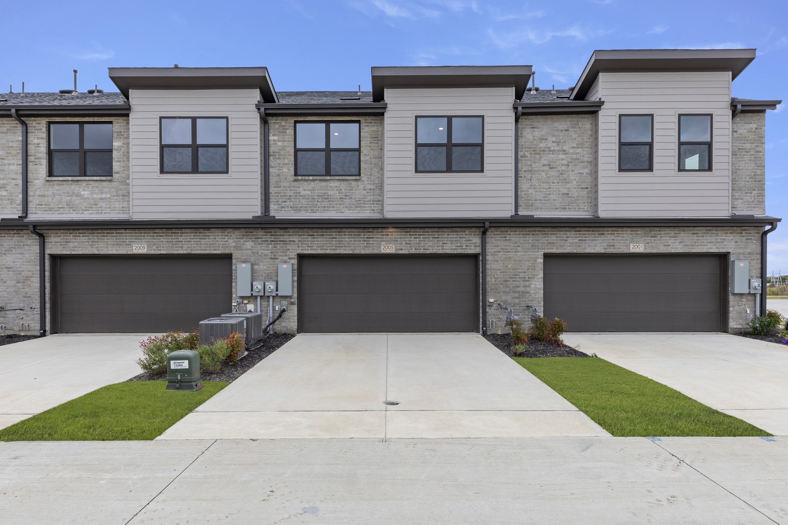 2005 Aldrich Mews Celina TX 75009