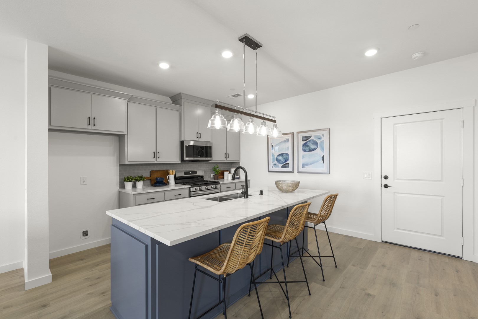 2005 Aldrich Mews Celina TX 75009