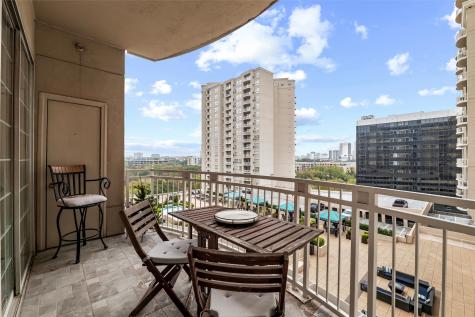 3225 Turtle Creek Boulevard Dallas TX 75219