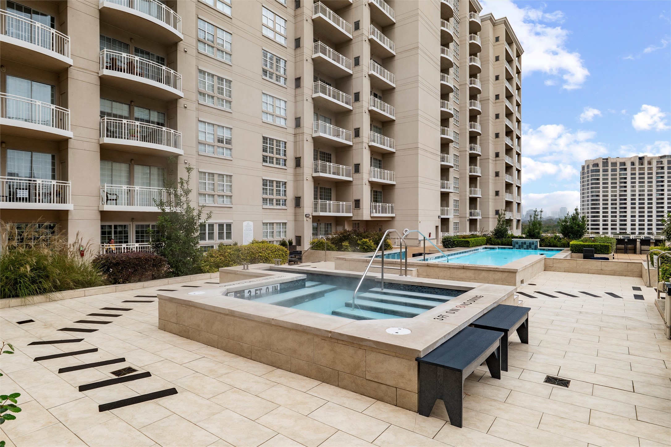 3225 Turtle Creek Boulevard Dallas TX 75219