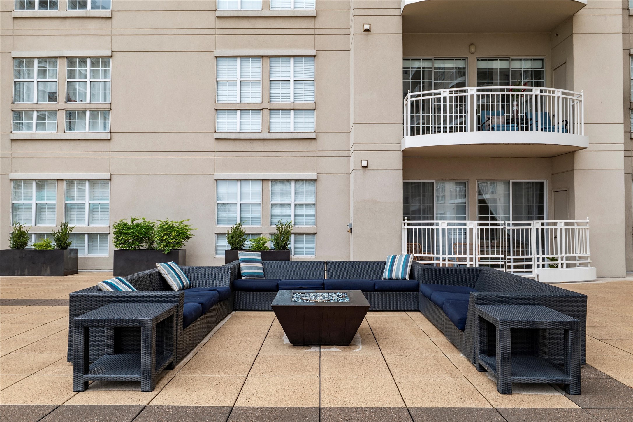 3225 Turtle Creek Boulevard Dallas TX 75219