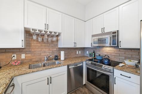 3225 Turtle Creek Boulevard Dallas TX 75219