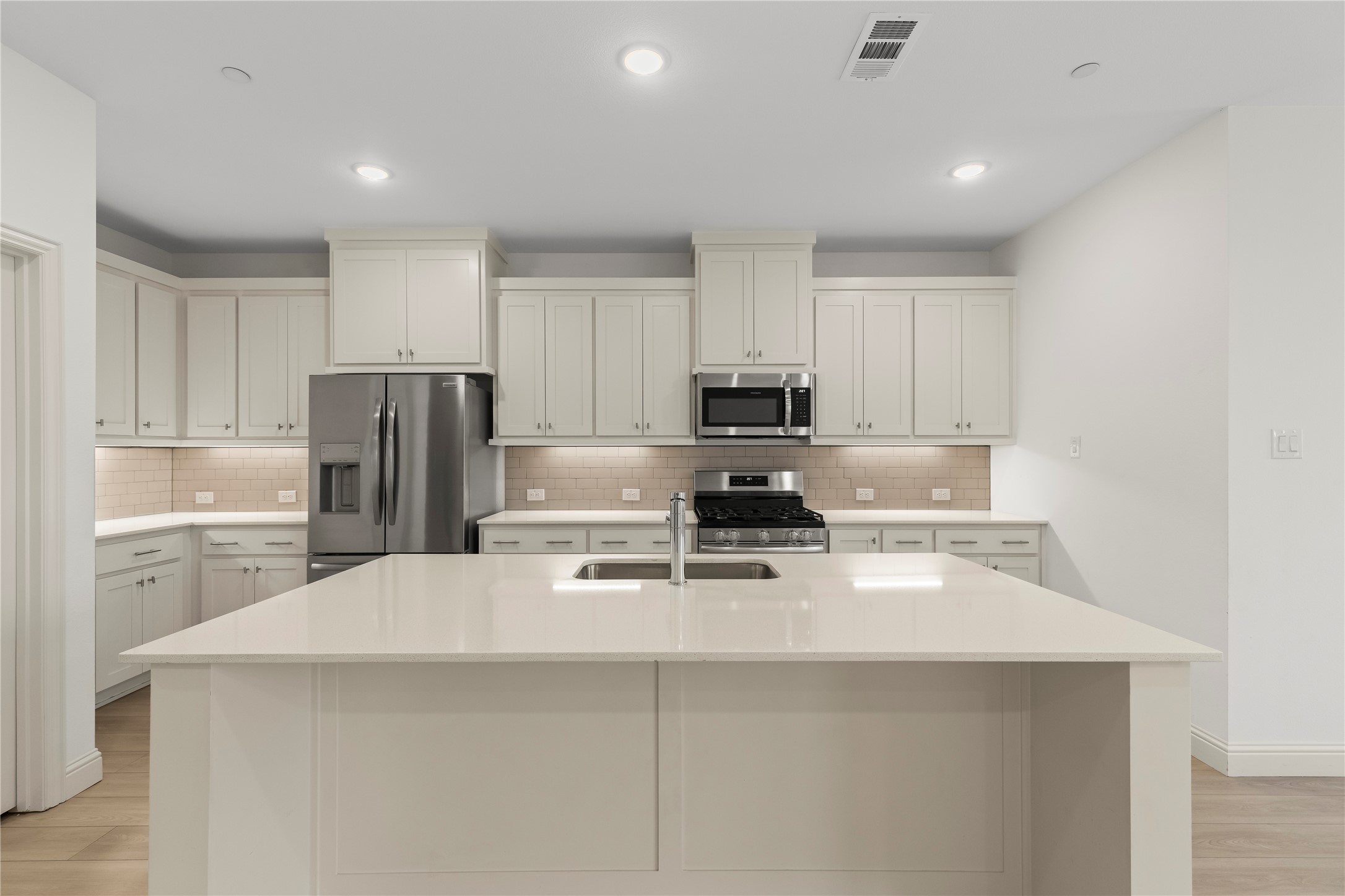 8855 Stablehand Mews Frisco TX 75035