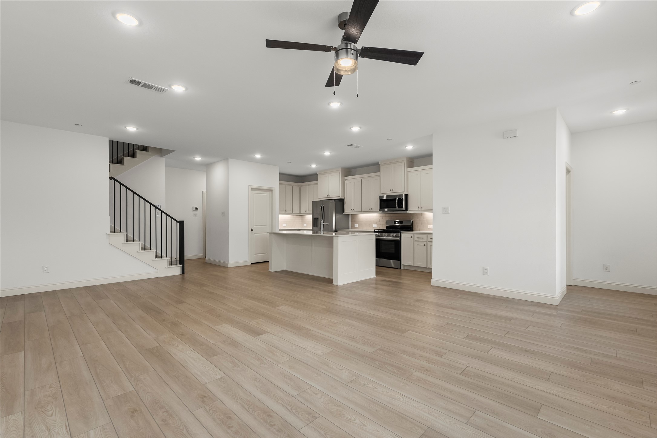 8855 Stablehand Mews Frisco TX 75035