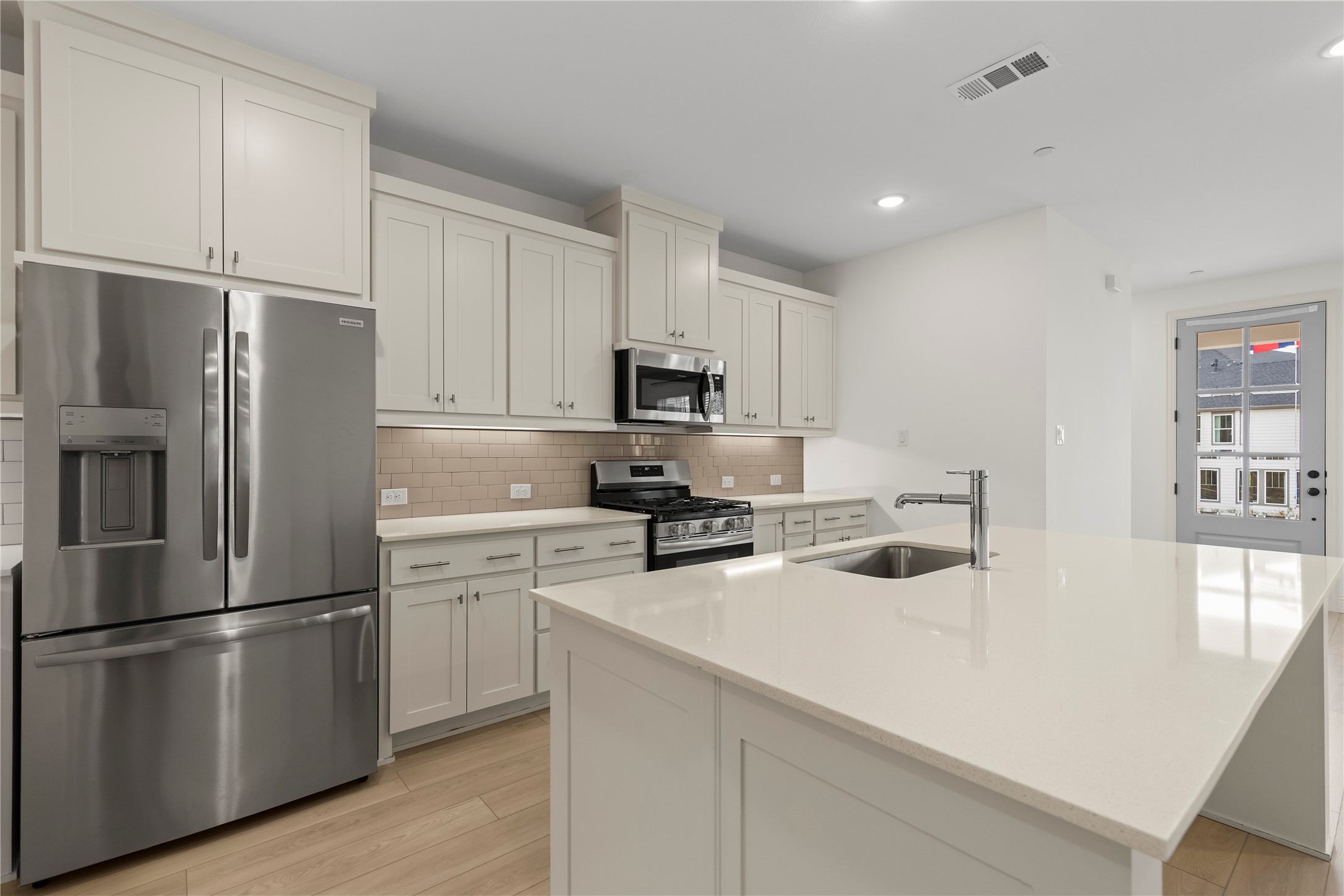 8855 Stablehand Mews Frisco TX 75035