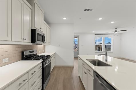 8855 Stablehand Mews Frisco TX 75035