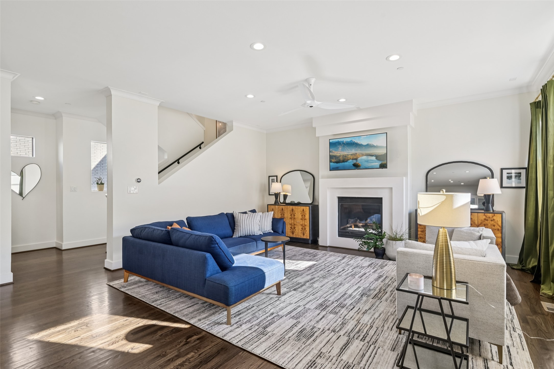 3926 Holland Avenue Dallas TX 75219