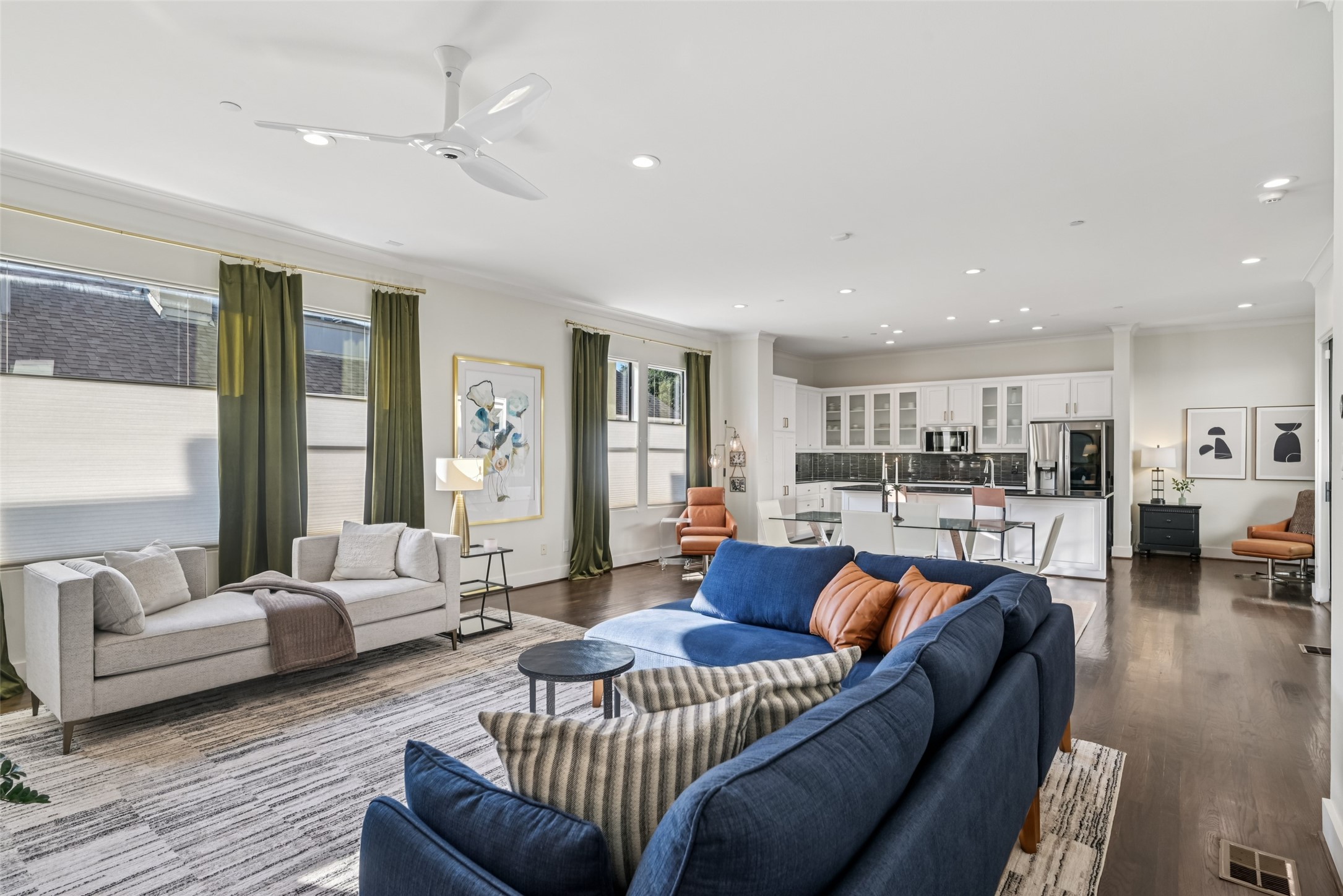 3926 Holland Avenue Dallas TX 75219