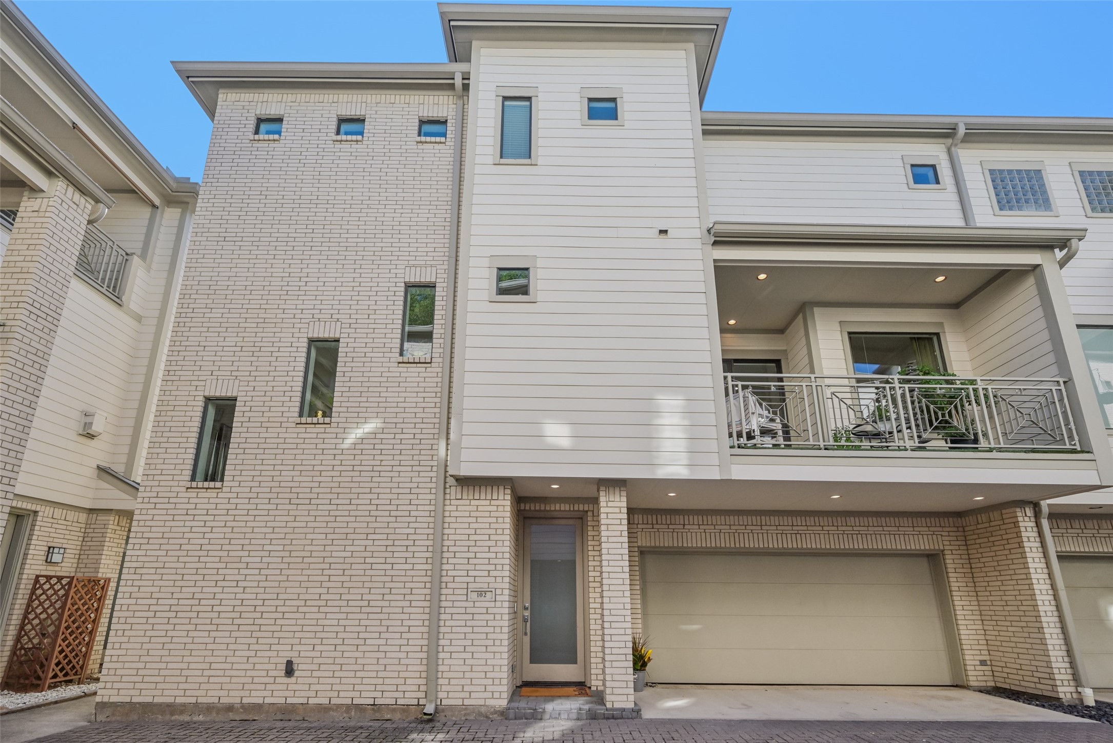 3926 Holland Avenue Dallas TX 75219