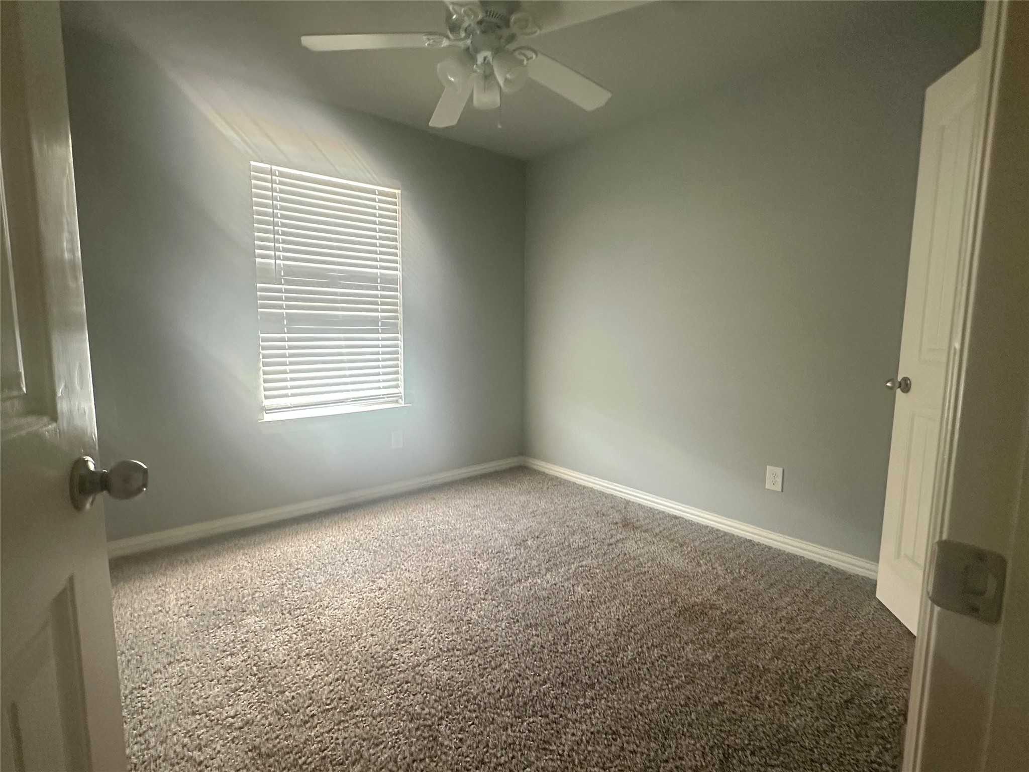 2349 Homewood Lane Grand Prairie TX 75050