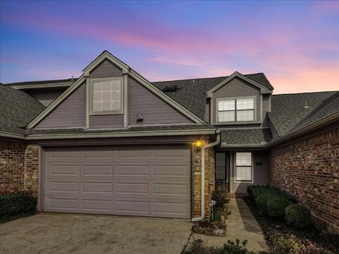 3203 Village Oak Drive Arlington TX 76017