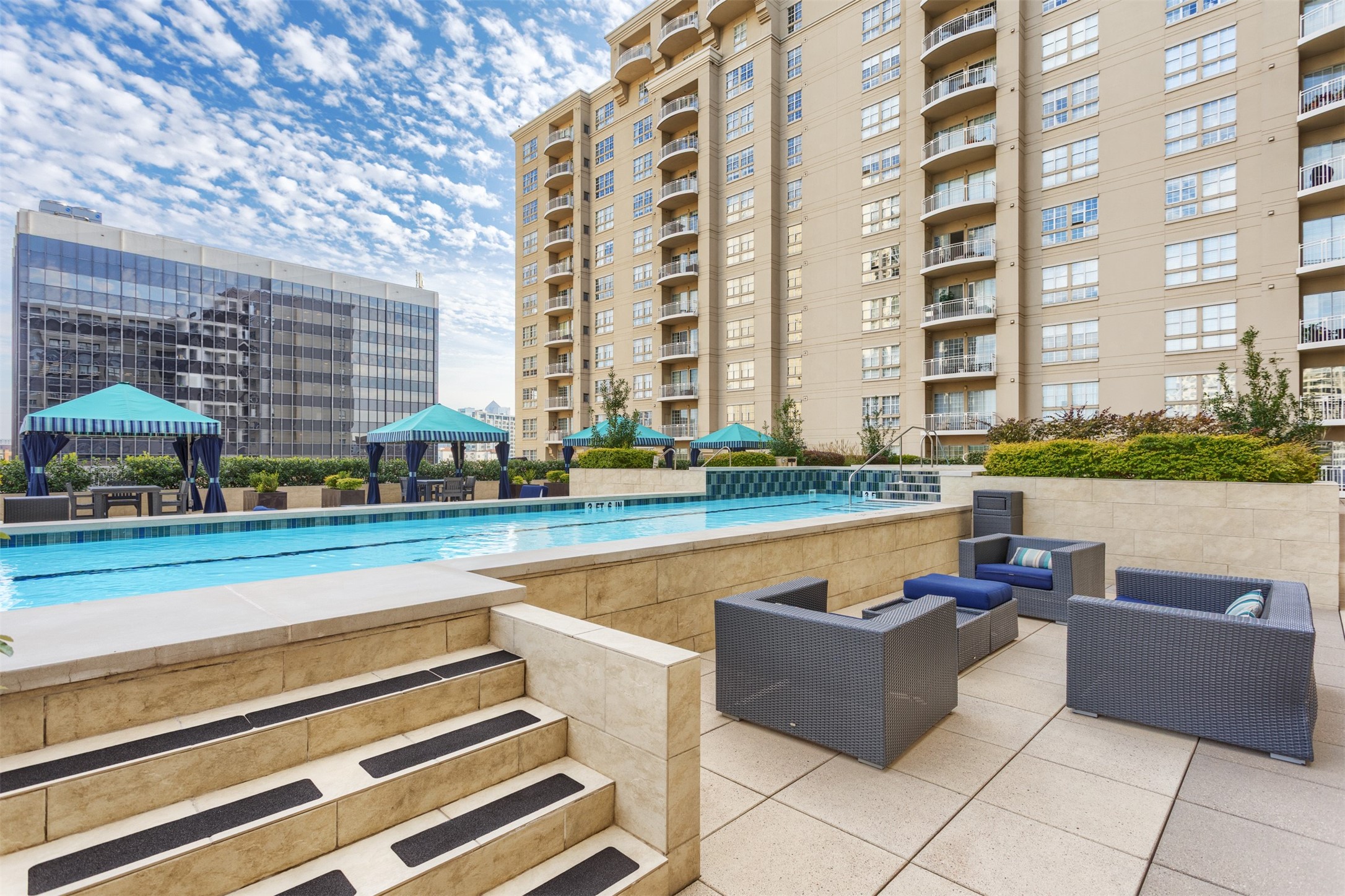 3225 Turtle Creek Boulevard Dallas TX 75219