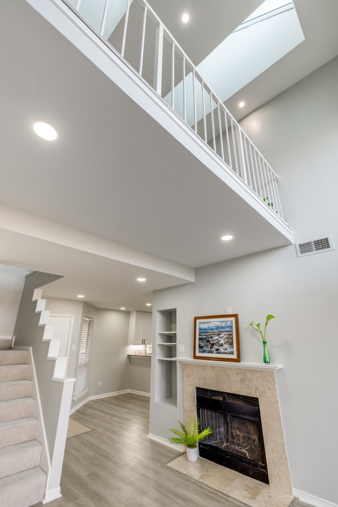 4221 Cole Avenue Dallas TX 75205