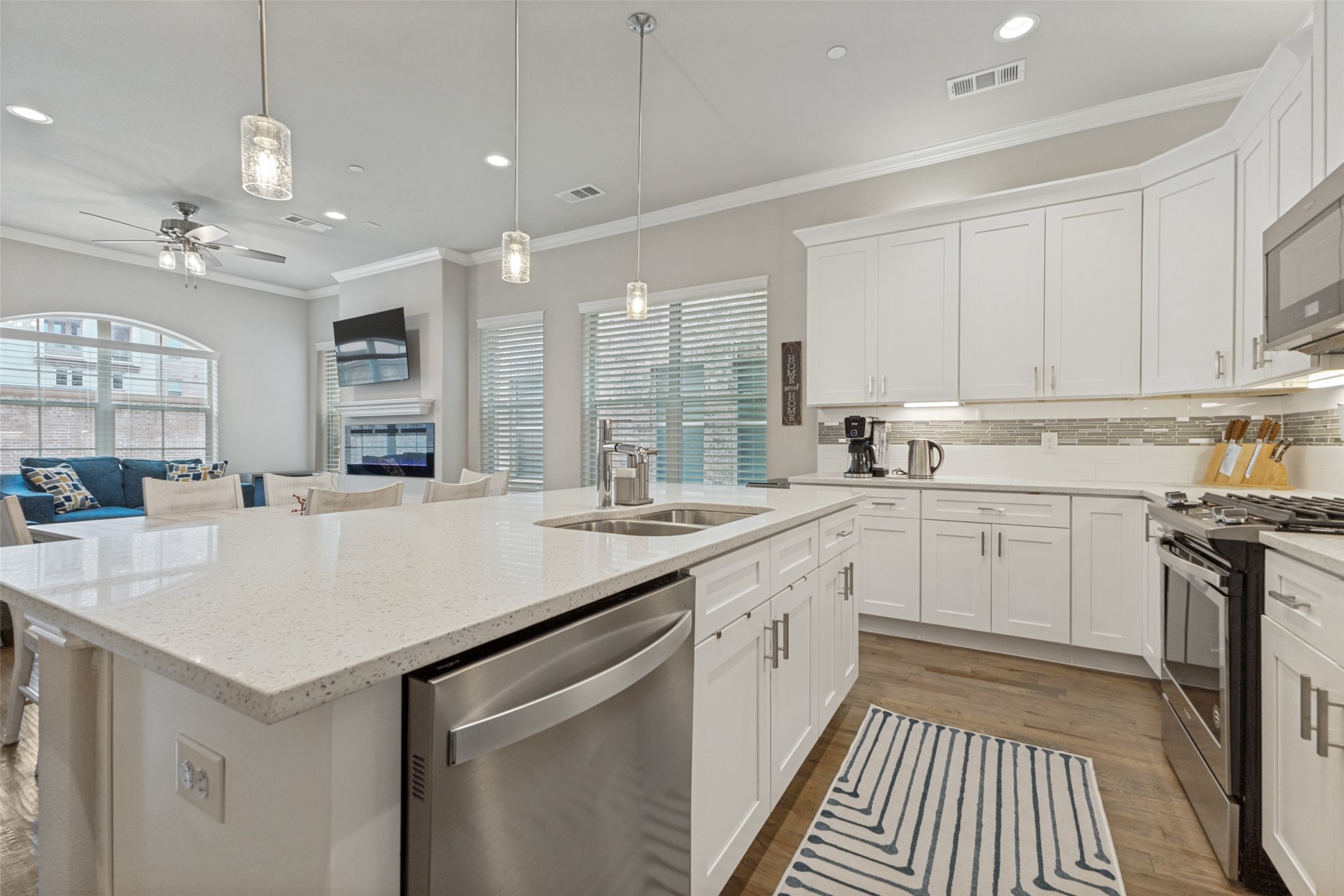 2921 Lindale Drive Carrollton TX 75010
