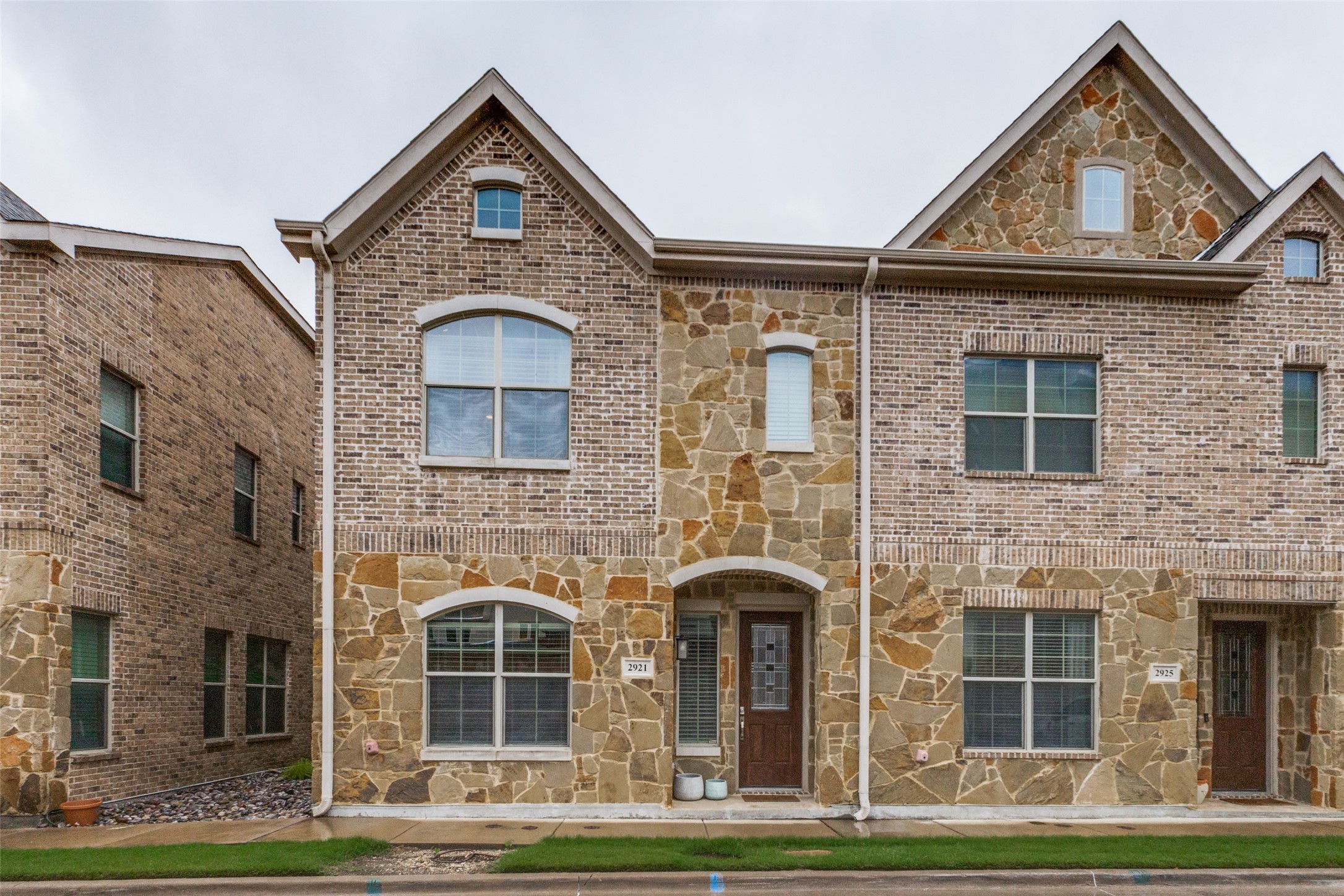 2921 Lindale Drive Carrollton TX 75010
