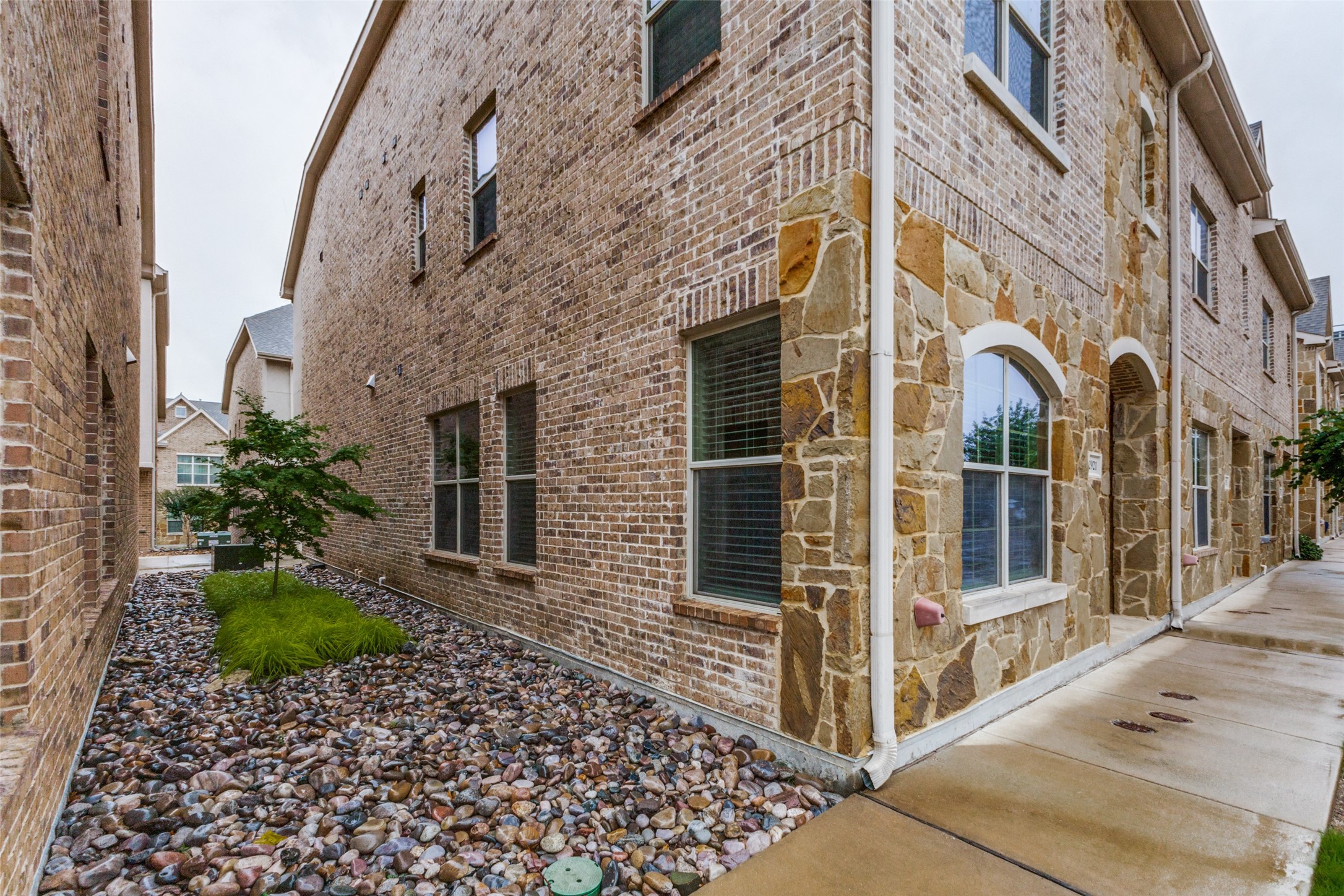 2921 Lindale Drive Carrollton TX 75010