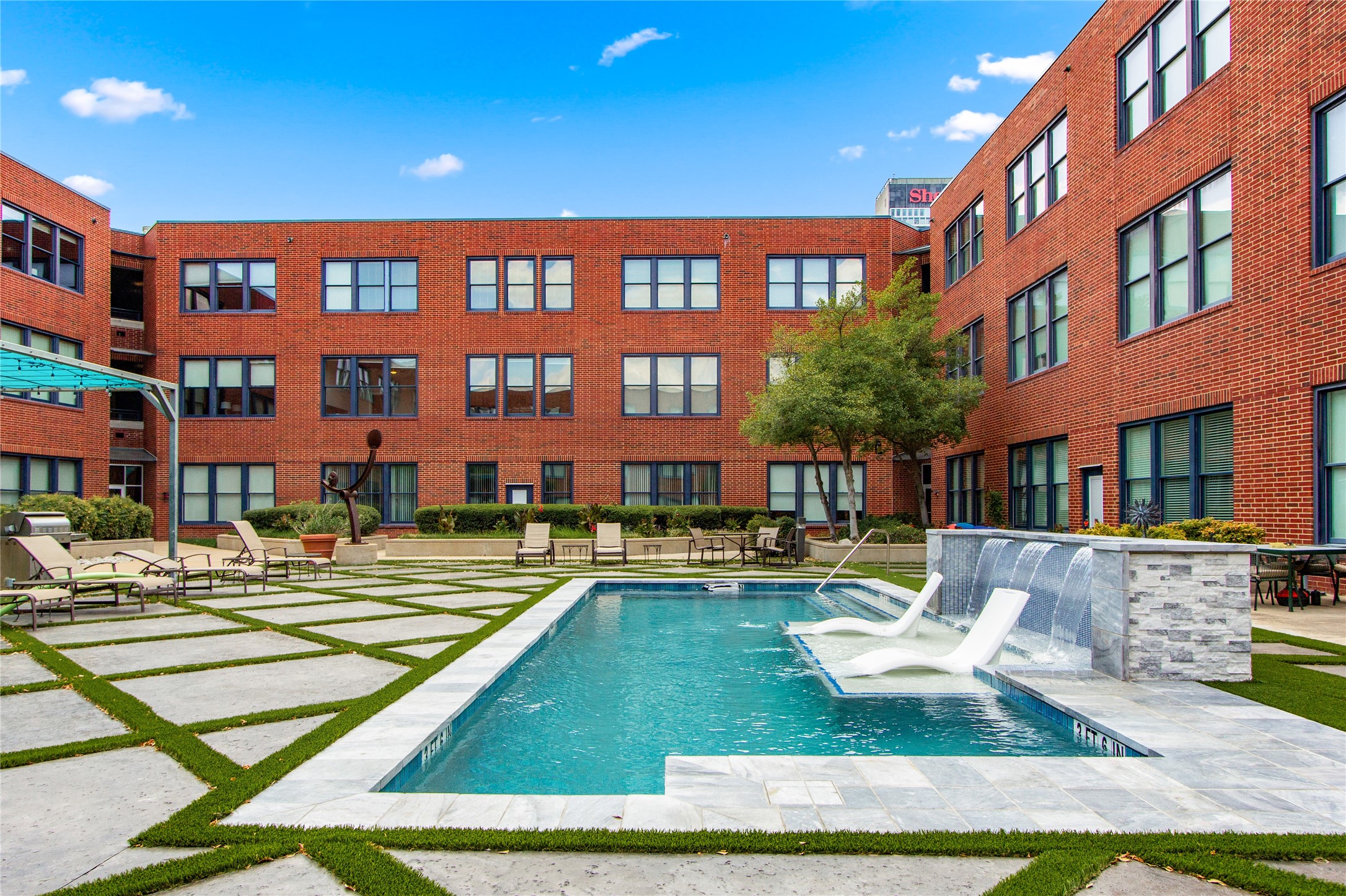 2502 Live Oak Street Dallas TX 75204
