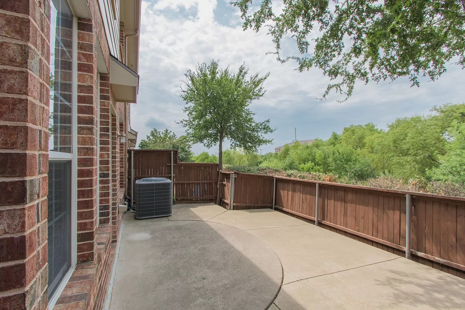 1825 Brookview Drive Carrollton TX 75007