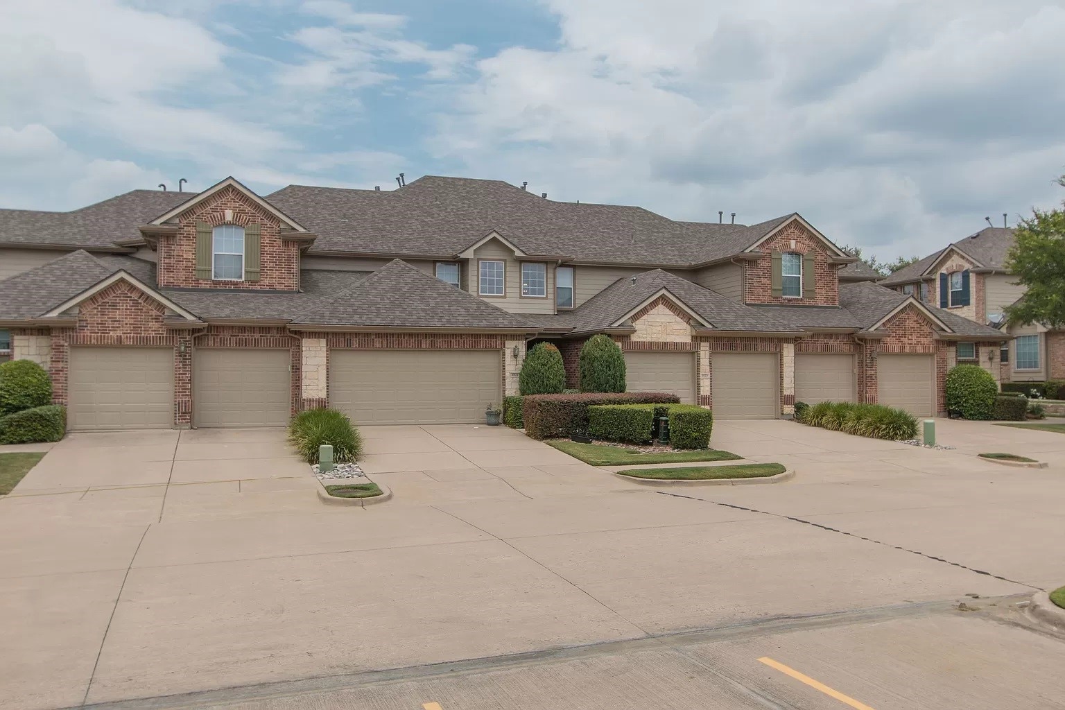 1825 Brookview Drive Carrollton TX 75007