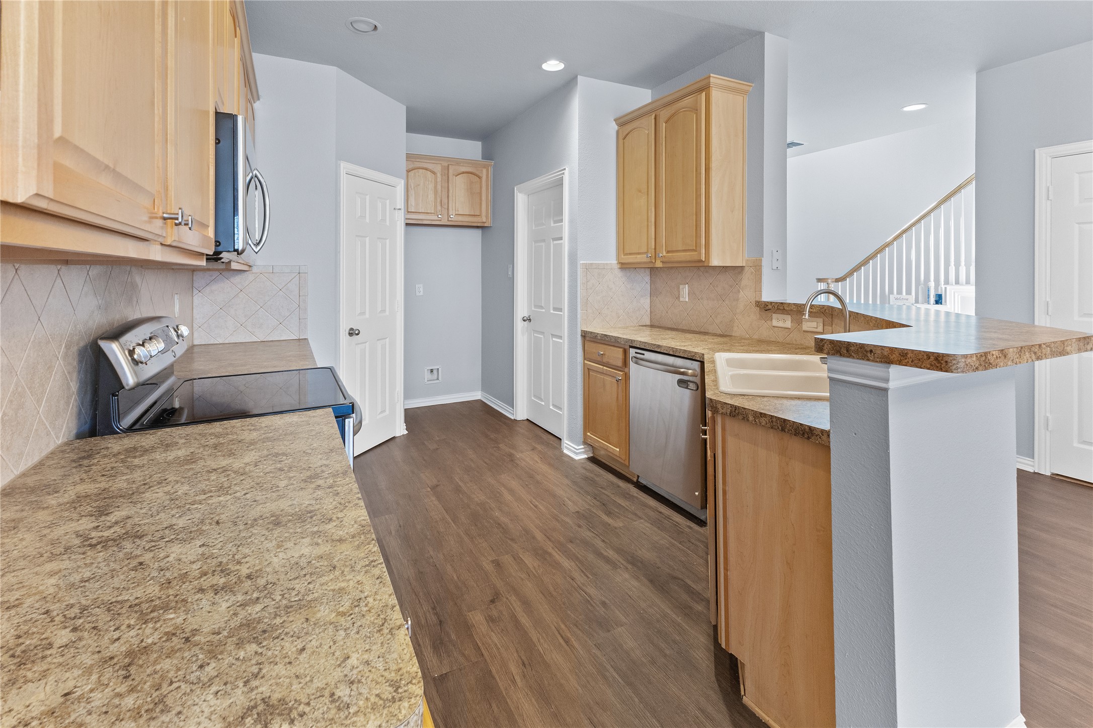 1825 Brookview Drive Carrollton TX 75007