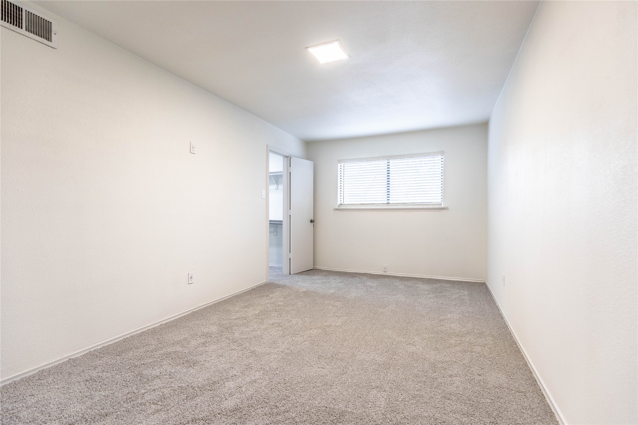 7031 Holly Hill Drive Dallas TX 75231