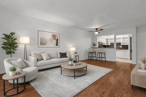 5305 Fleetwood Oaks Avenue Dallas TX 75235