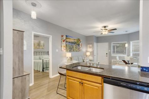 2164 Tanglewood Boulevard Pottsboro TX 75076