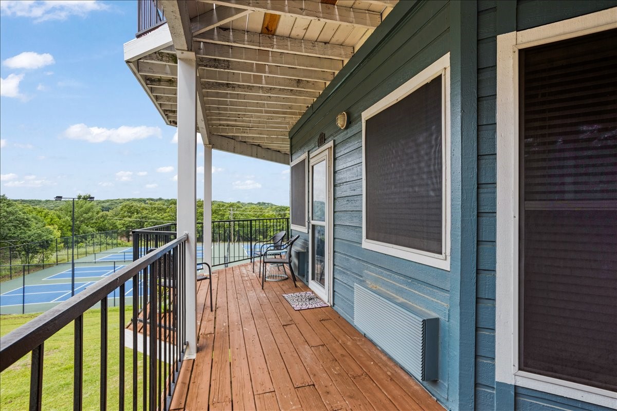 2164 Tanglewood Boulevard Pottsboro TX 75076