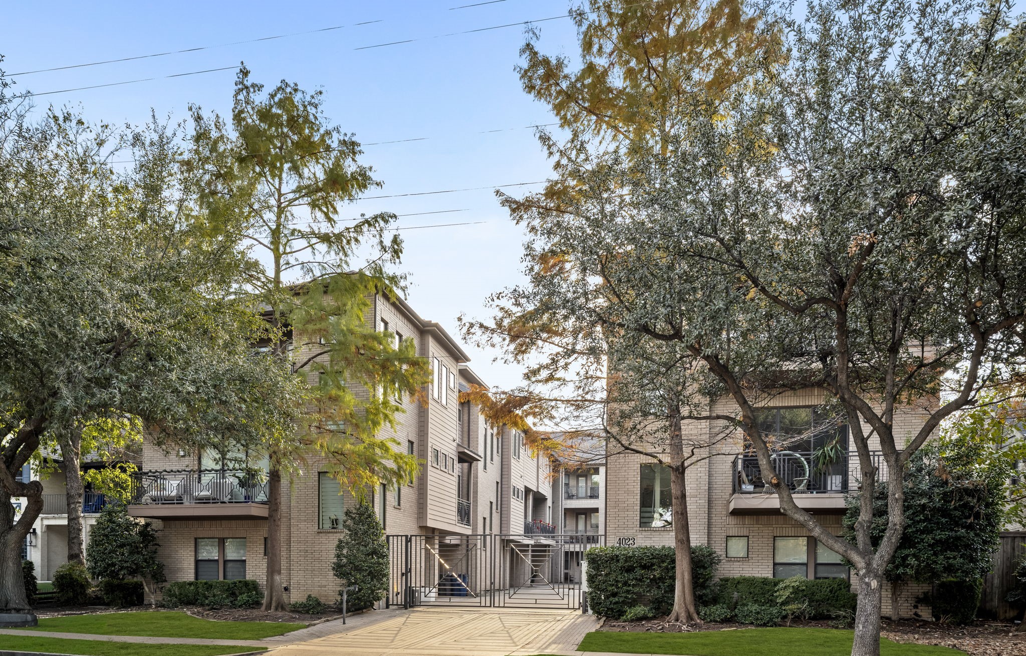 4023 Rawlins Street Dallas TX 75219