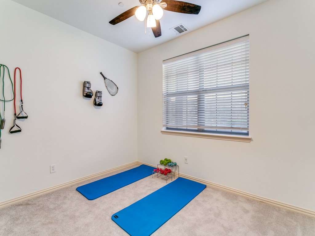 1475 Chase Lane Irving TX 75063