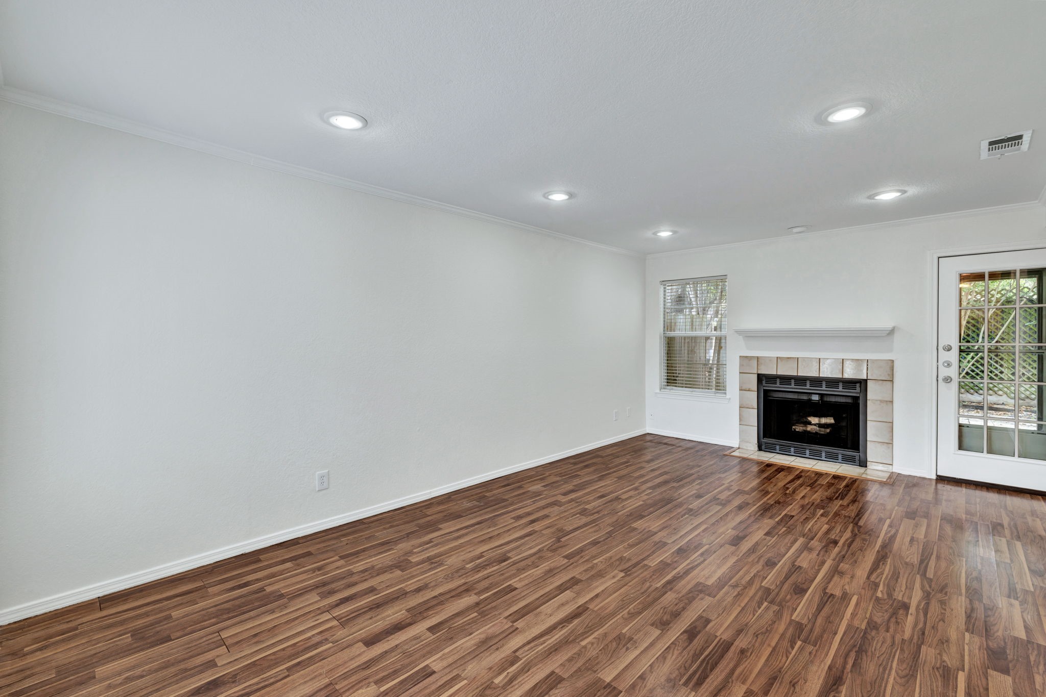 3209 Whatley Drive Garland TX 75043