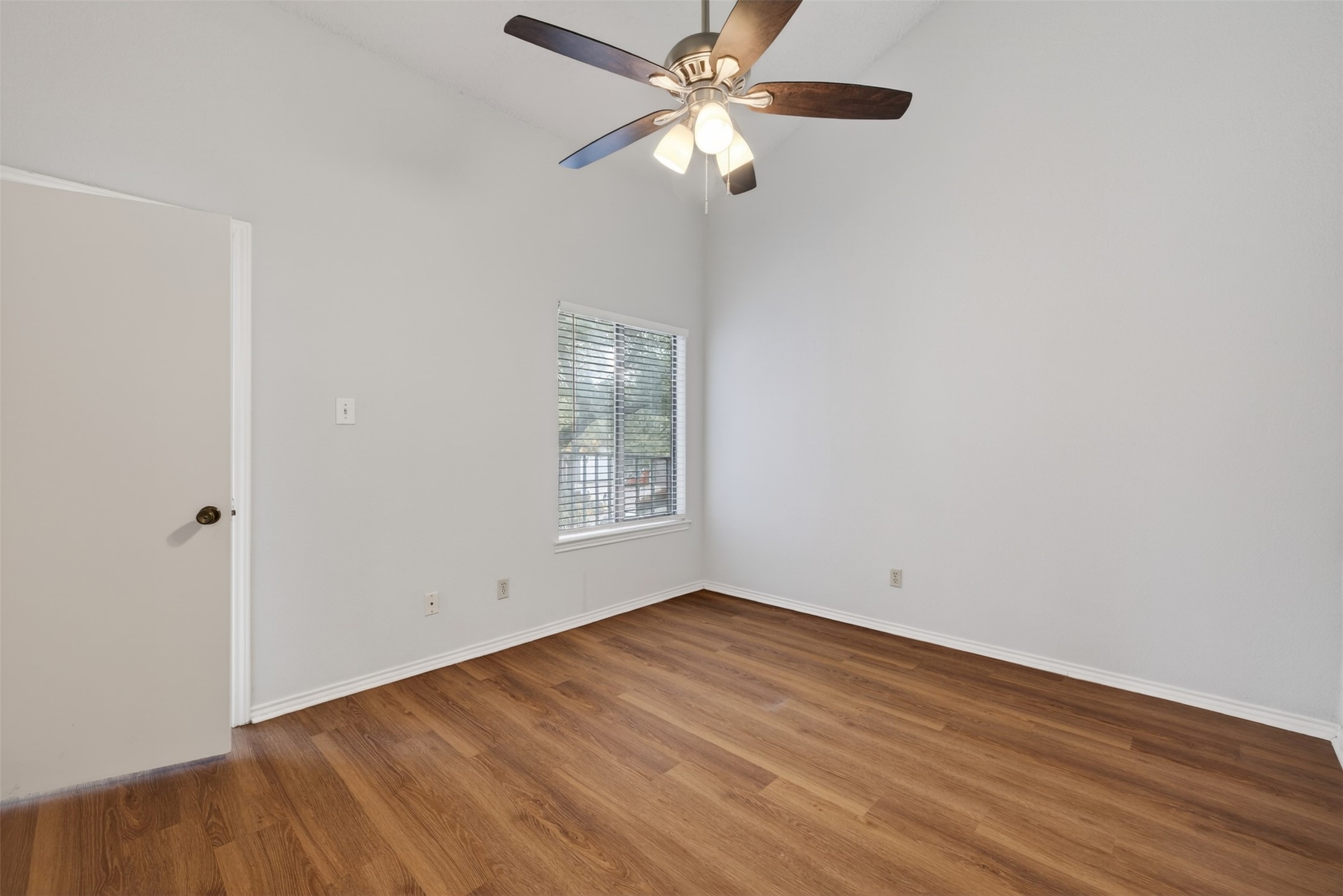 18040 Midway Road Dallas TX 75287