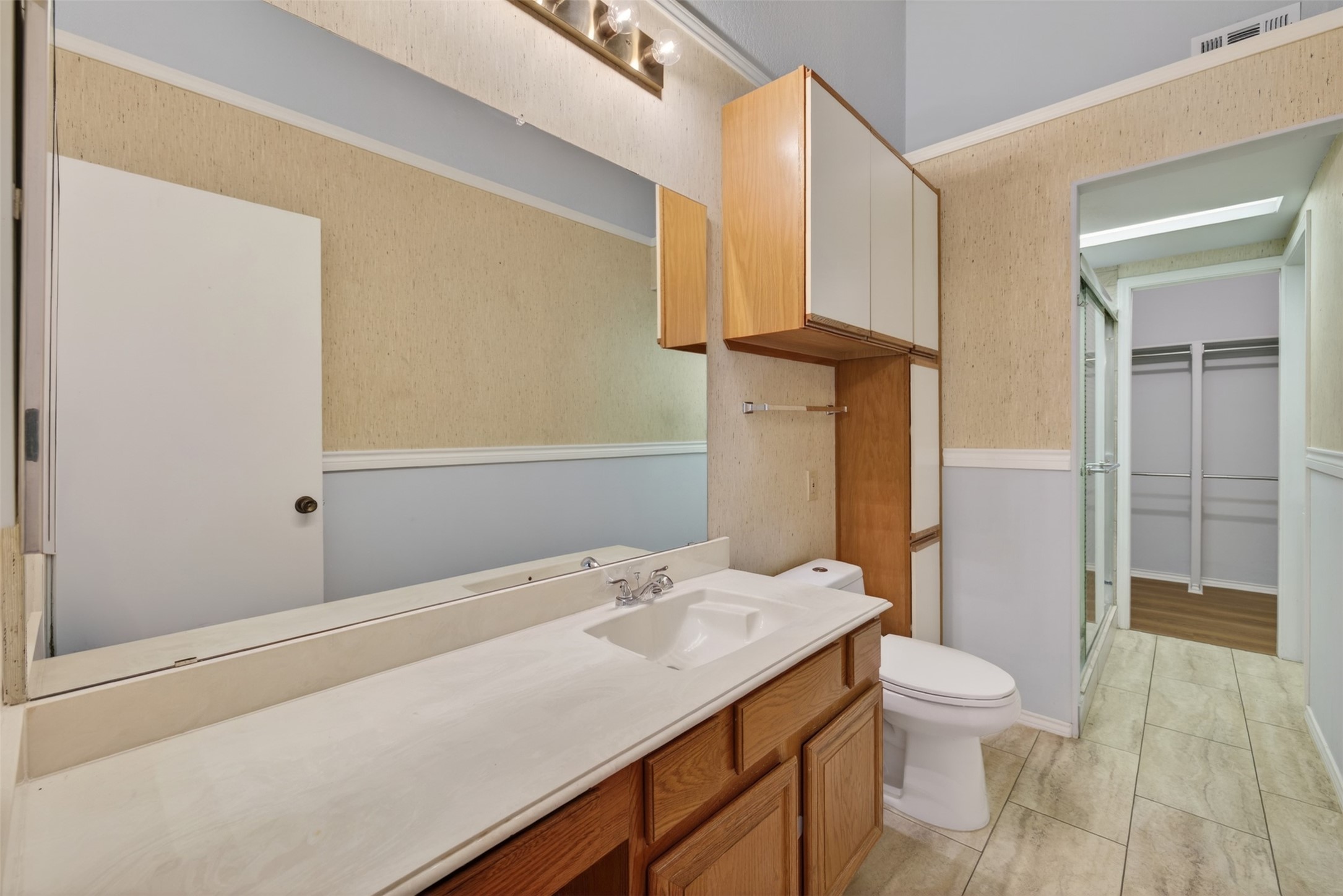 18040 Midway Road Dallas TX 75287