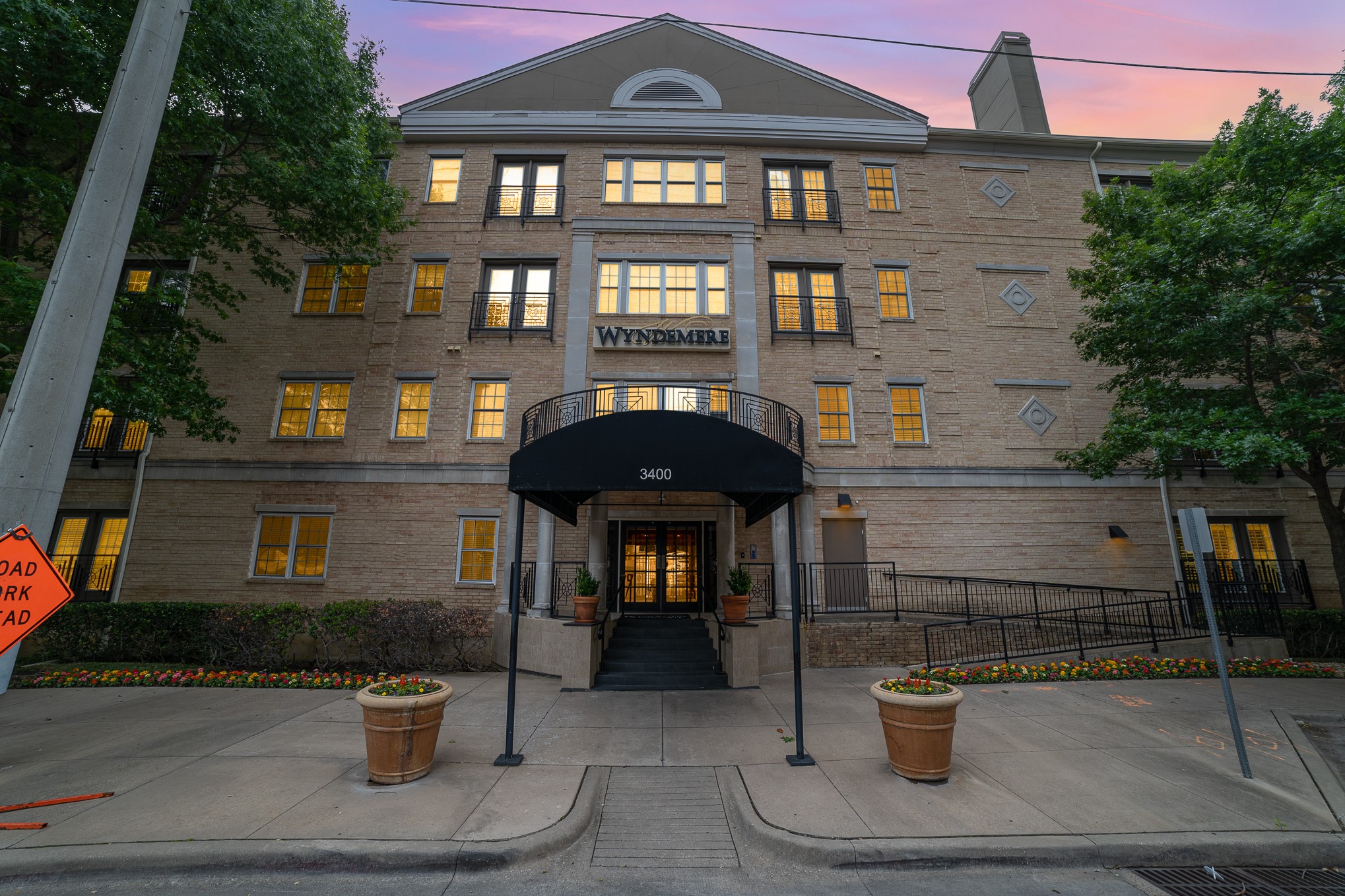 3400 Welborn Street Dallas TX 75219