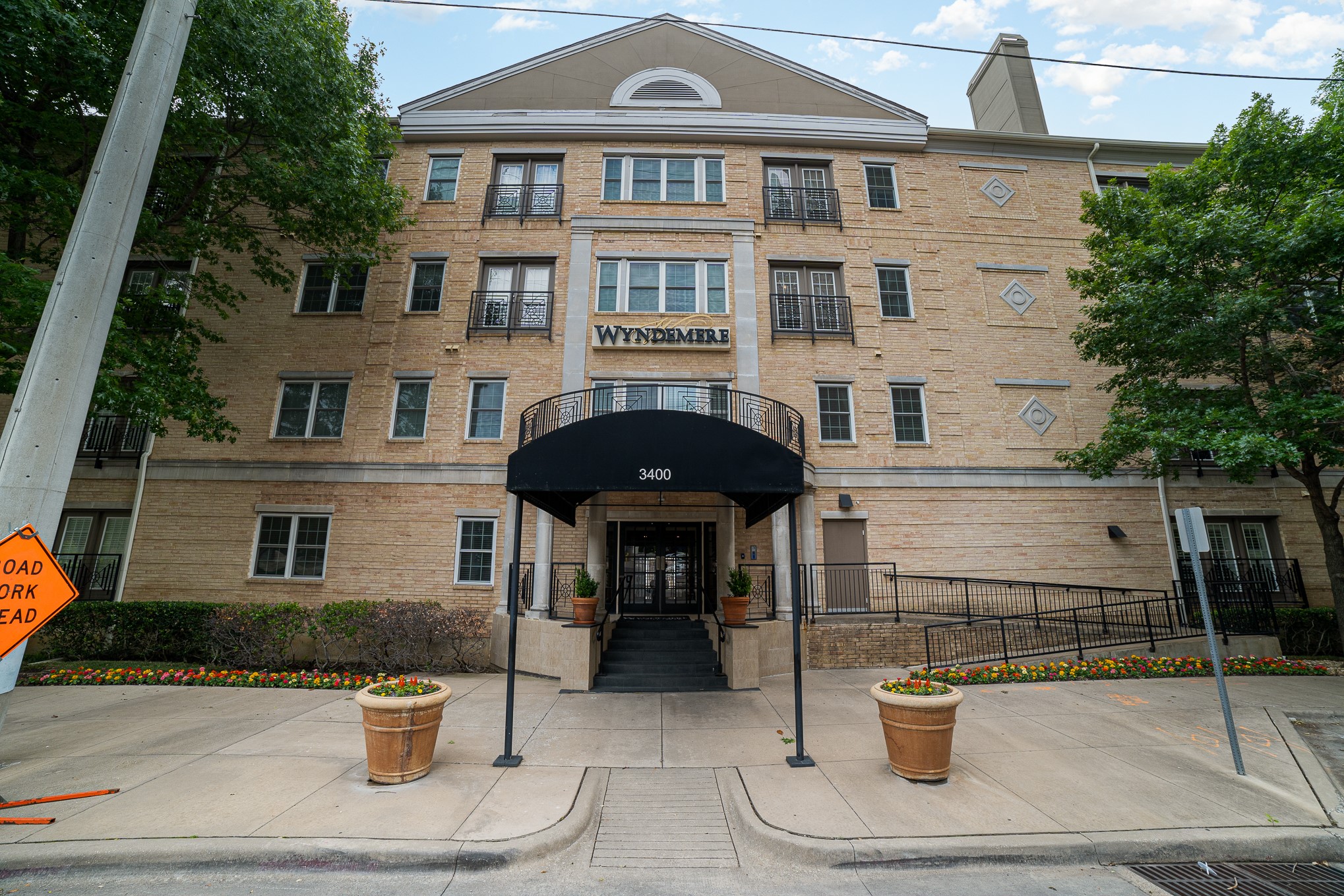 3400 Welborn Street Dallas TX 75219