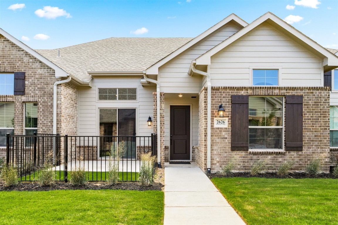 2626 Zinfandel Road Grand Prairie TX 75054