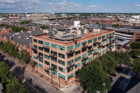 2220 Canton Street Dallas TX 75201