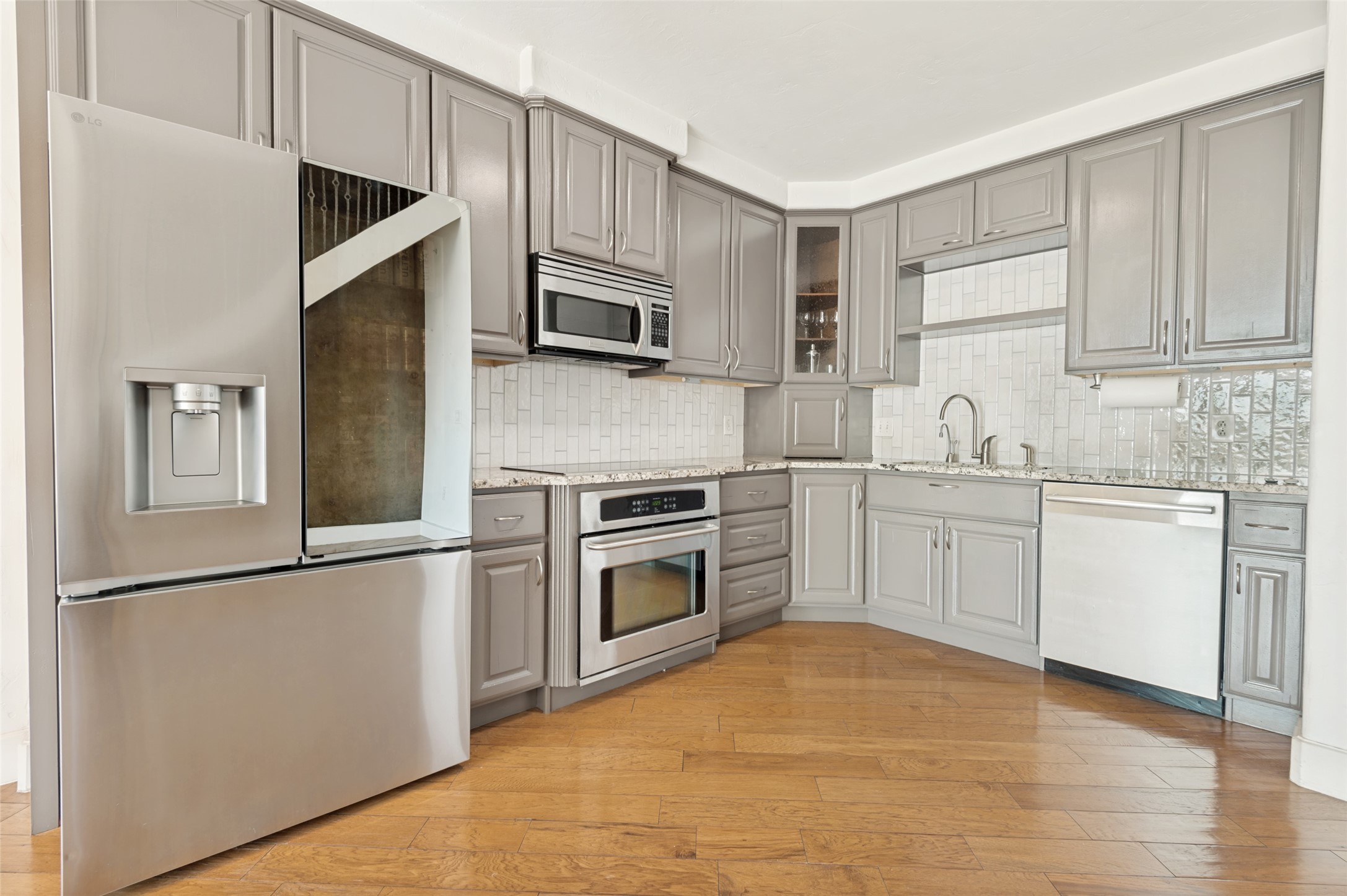 3225 Turtle Creek Boulevard Dallas TX 75219