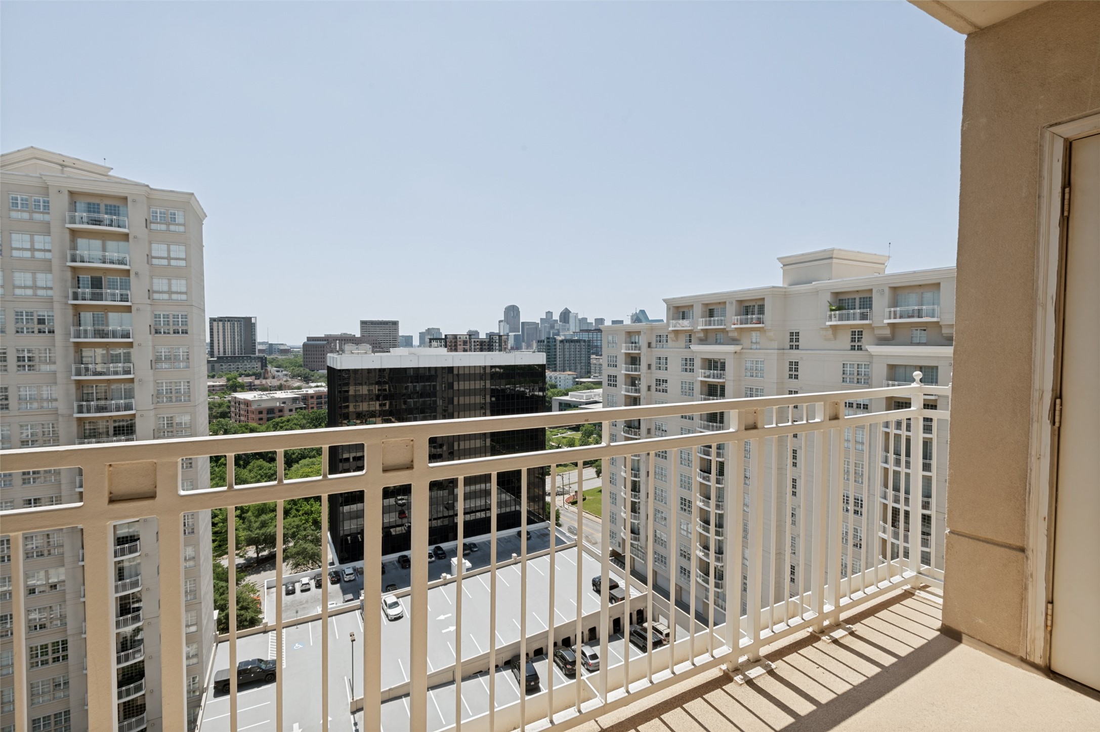 3225 Turtle Creek Boulevard Dallas TX 75219